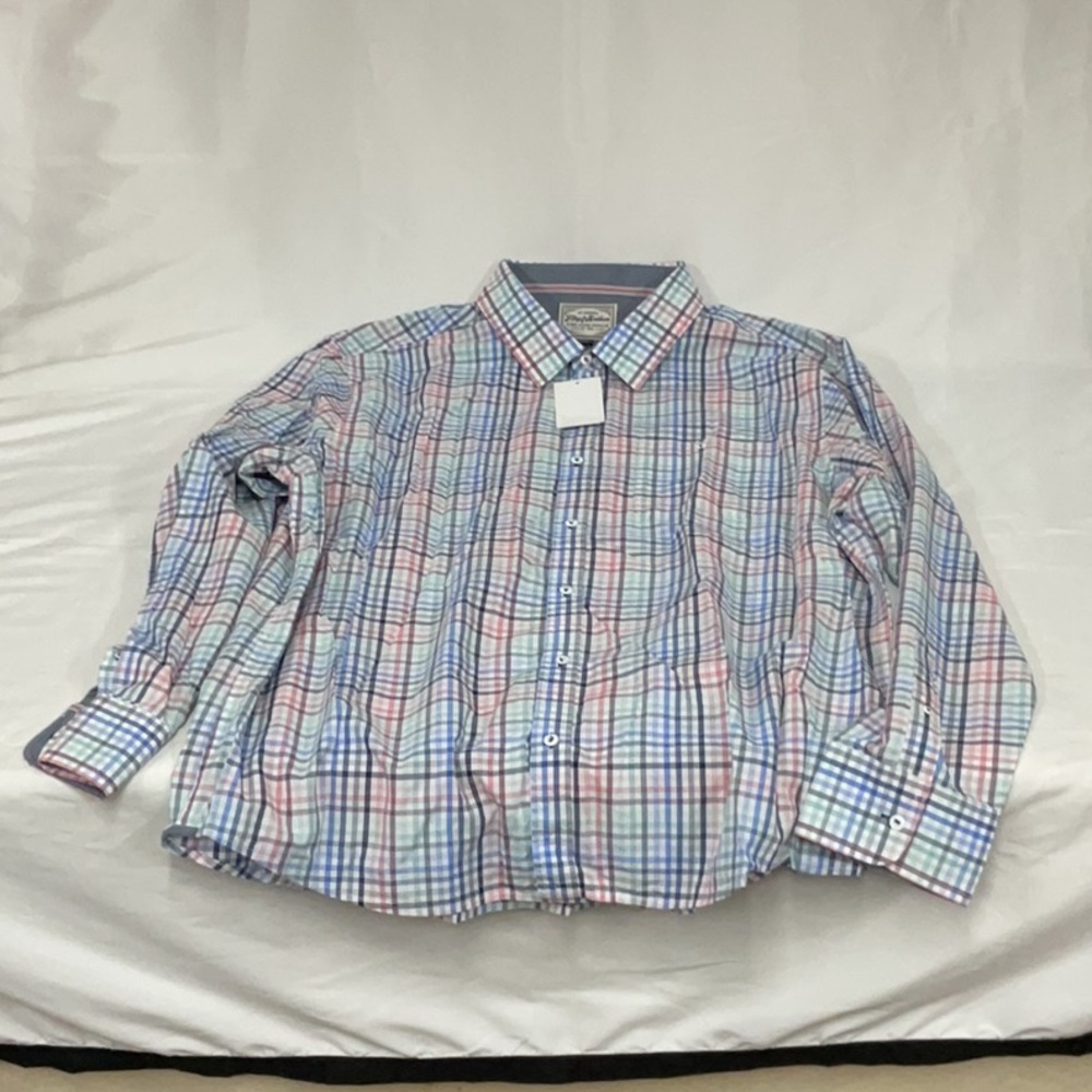 NWT Men’s long sleeve button down Flag&Anthem shirt - Picture 4 of 5